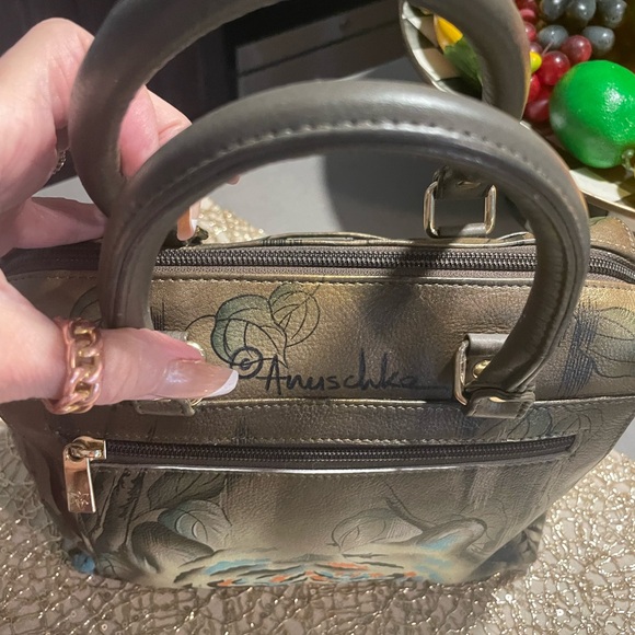 Hand painted tiger bag by Anuschka - Picture 5 of 14